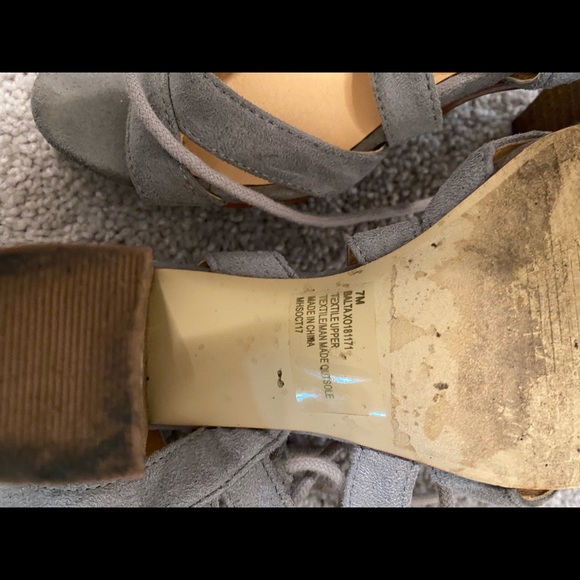 Light blue lace up Heels - Picture 2 of 2